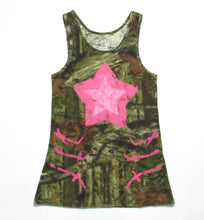 Load image into Gallery viewer, PINK STAR HICK TANK 1.0
