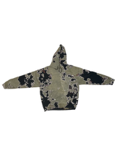 Load image into Gallery viewer, BORDER LINE HOODIE 2.0
